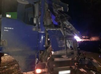 Сокрушительная авария в Одесской области с участием трех фур забрала две жизни