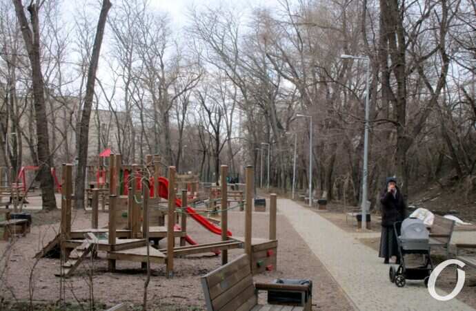 Курсантская лестница после ремонта11