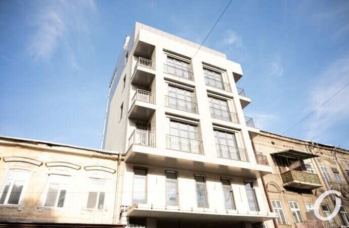 Застройка Одессы, Базарная3