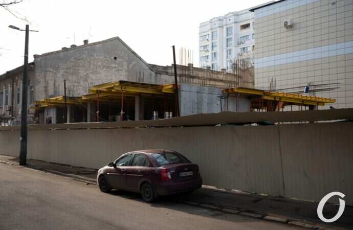 Застройка Одессы, Базарная11