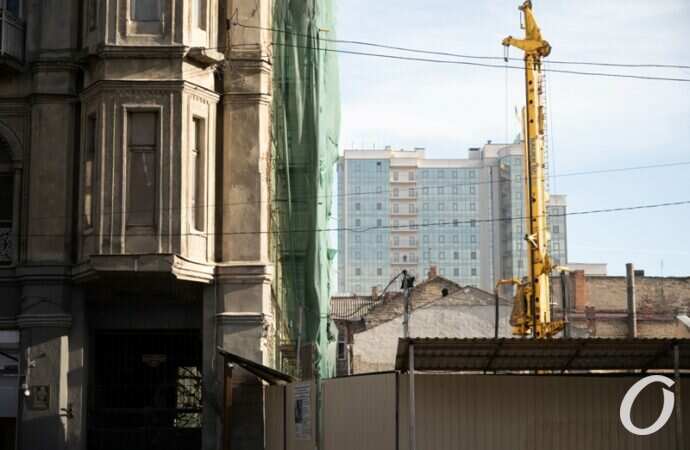 Застройка Одессы, бывшая типография Фесенко3