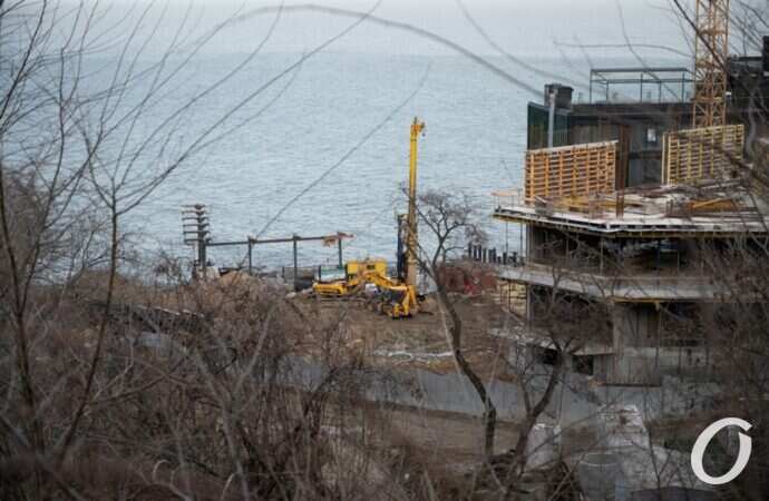 стройка у дельфинария12