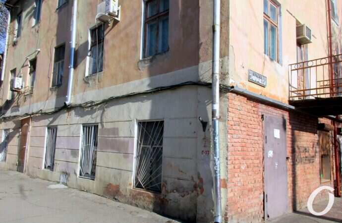 улица Старопортофранковская8