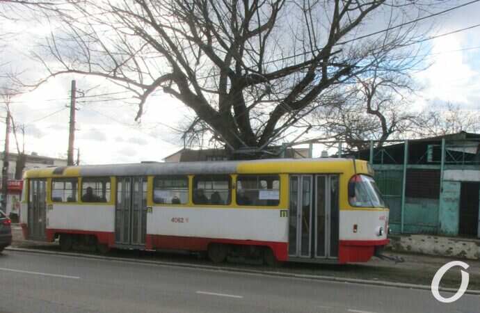 Як в Одесі працюють тролейбуси та трамваї?