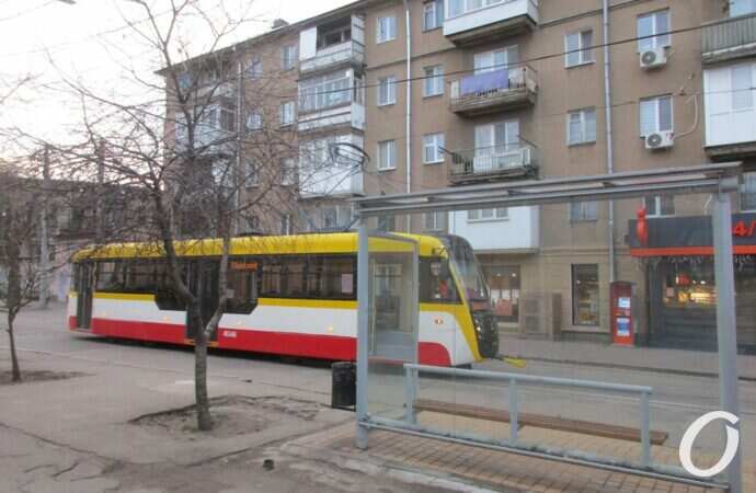 Громадський транспорт в Одесі: до котрої години ходитимуть трамваї та тролейбуси 15 березня?