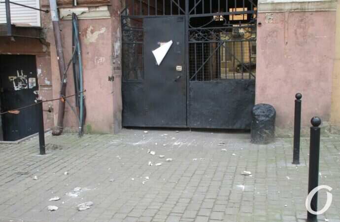 Дом на Ольгиевской, 17, пострадавший от непогоды4