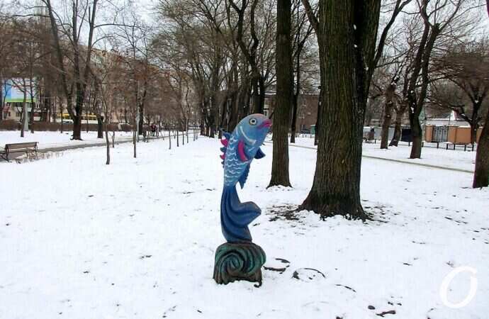 Сквер на 7-й станции Фонтана15