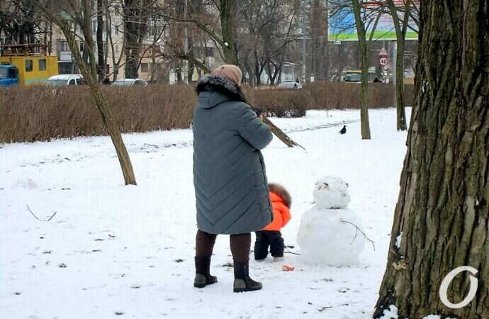 Сквер на 7-й станции Фонтана2