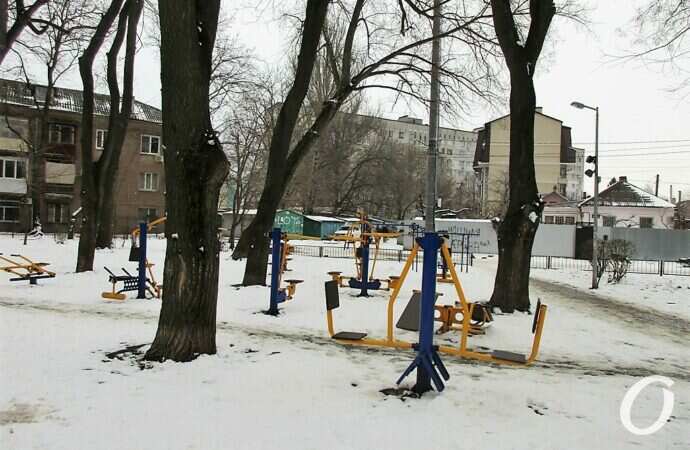 Сквер на 7-й станции Фонтана19