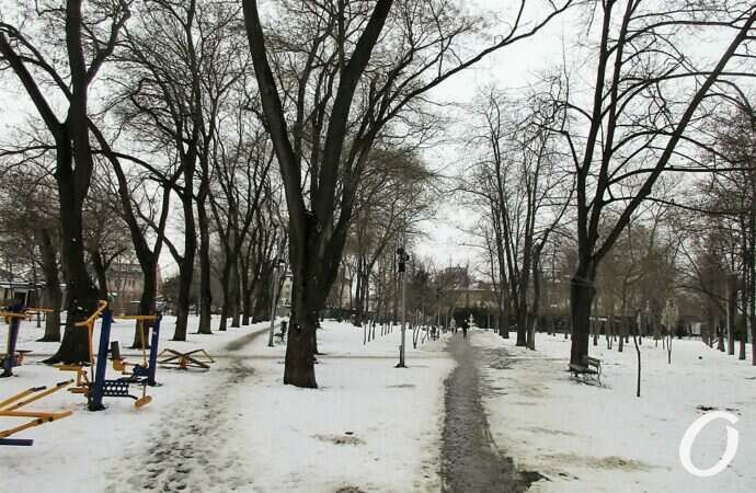 Сквер на 7-й станции Фонтана20