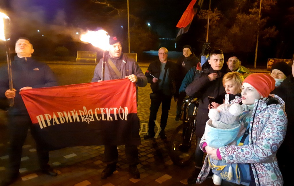 акция одесских активистов в день рождения Бандеры