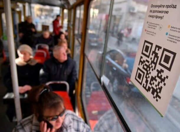 Насколько популярен безналичный расчет в одесских трамваях и троллейбусах