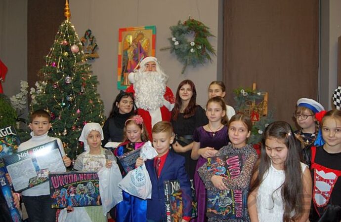 Всемирный клуб одесситов отпраздновал 210-летний юбилей Рождественской елки (фото)