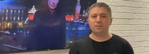 Депутат из Одесской области поздравил избирателей на фоне выступления Путина