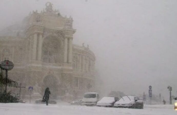 В Одесі раптово погіршиться погода: 24 січня очікуються сніг, хуртовина, вітер