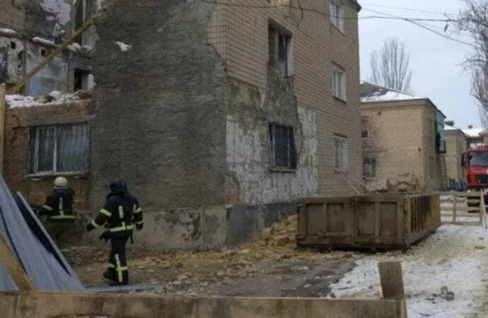 В Одесі впала стіна житлового будинку – є потерпілі (фото) (ОНОВЛЕНО)
