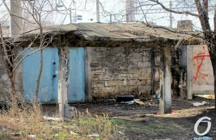 Остановка-гриб на Чернышевского12