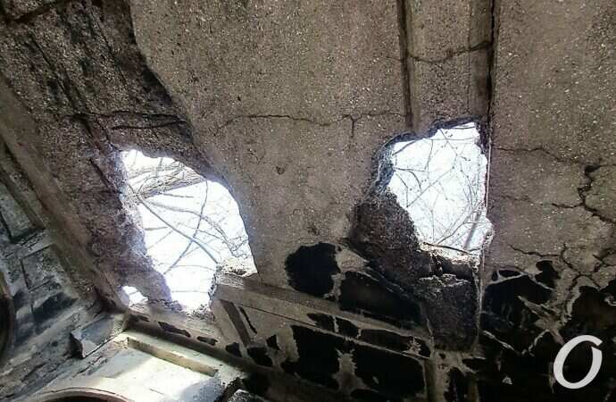 Остановка-гриб на Чернышевского3