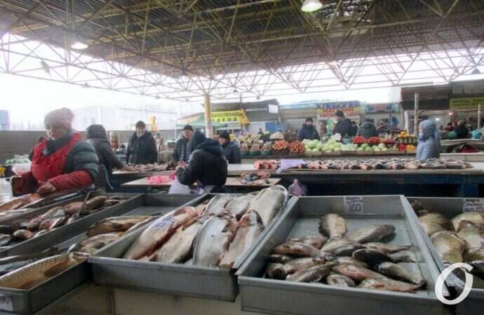 Рыбные ряды Привоза12