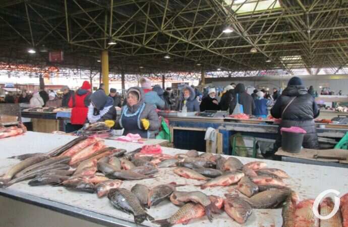 Рыбные ряды Привоза10