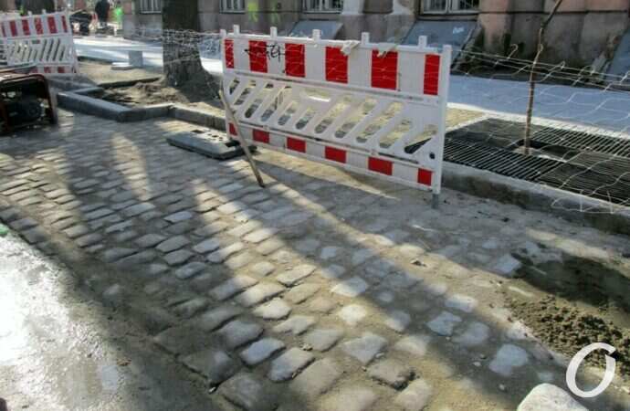 Александровский проспект, брусчатка7