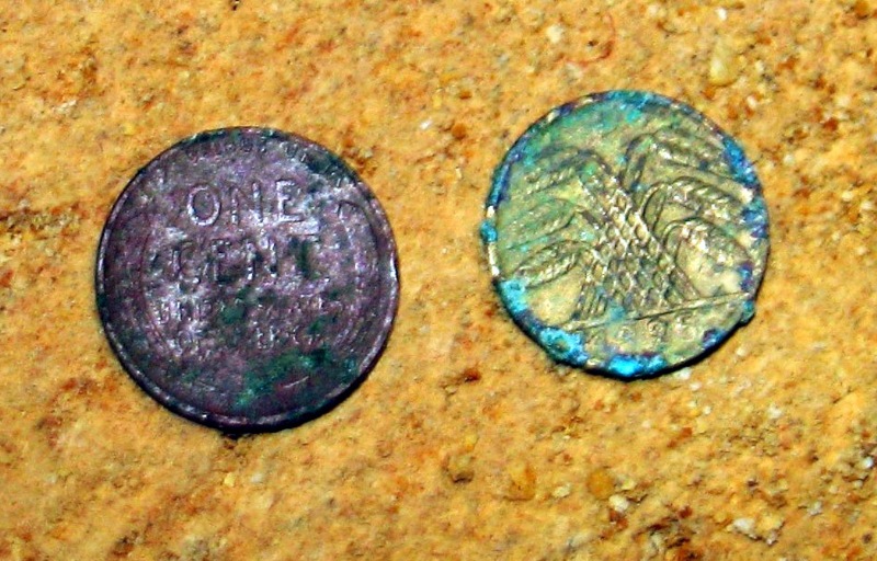 монеты, катакомбы