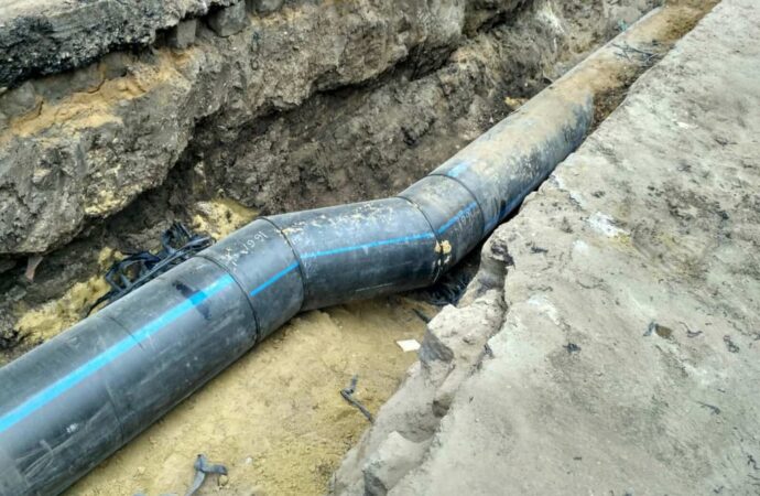 На вулиці Осипова завершуються роботи з оновлення водоводу: відключення води у центральній частині Одеси 4-5 лютого