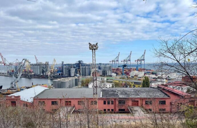 В Одесском порту вновь сдают в аренду Красные пакгаузы — первый аукцион провалился