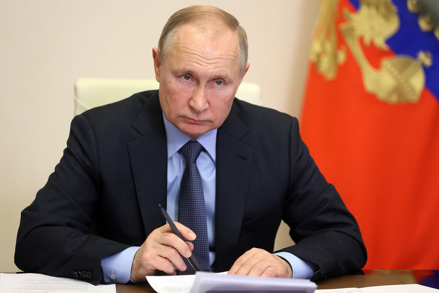 Путин разорвал в клочья Минские соглашения