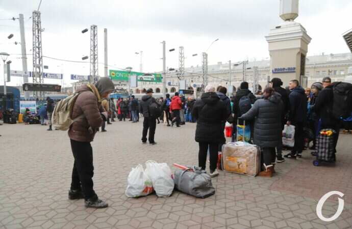 Какие поезда отправятся из Одессы 24 марта?