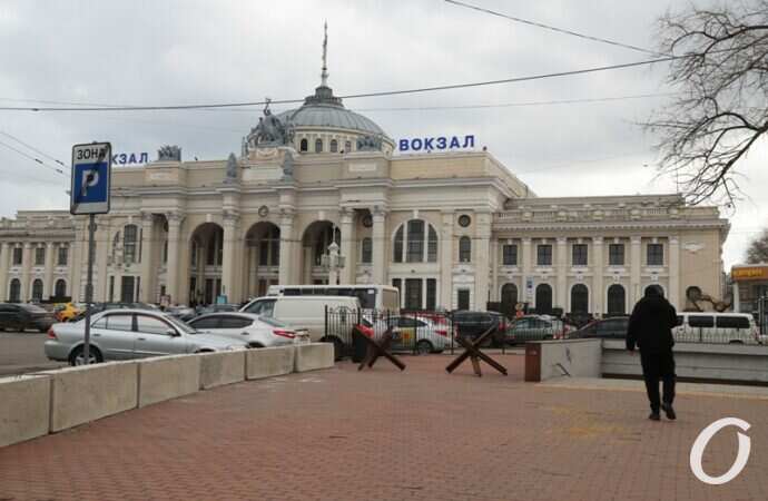 Как будут работать ЖД вокзалы в Одессе и области в комендантский час 10 апреля