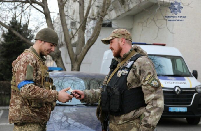 Одесские патрульные изымают авто у нетрезвых водителей для нужд ВСУ
