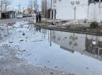 Российские агрессоры обстреляли ракетами курортную Затоку