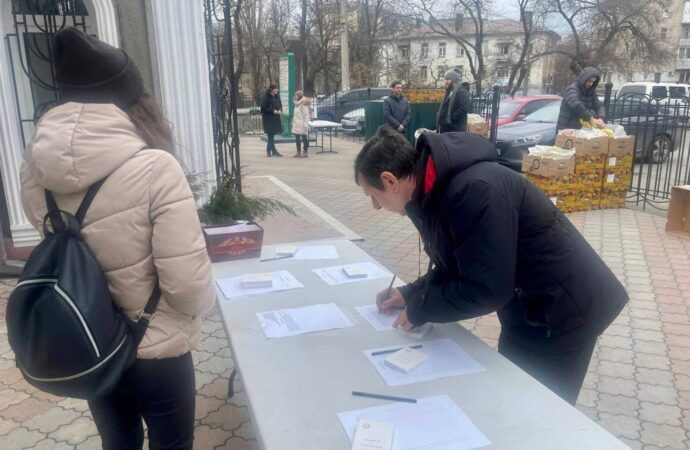В Одесі збирають підписи за закриття неба над Україною: де можна підписати?