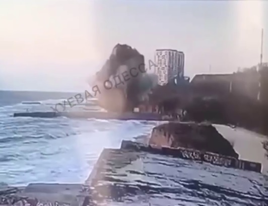 Война в Одессе: на пляже взорвалась мина и другие итоги 17 марта