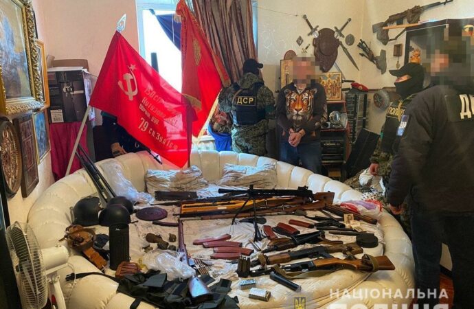 Перед 2 мая в Одессе ищут диверсантов: есть задержанные, изъято много оружия