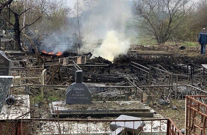 Ракетний удар росії розніс одеський цвинтар