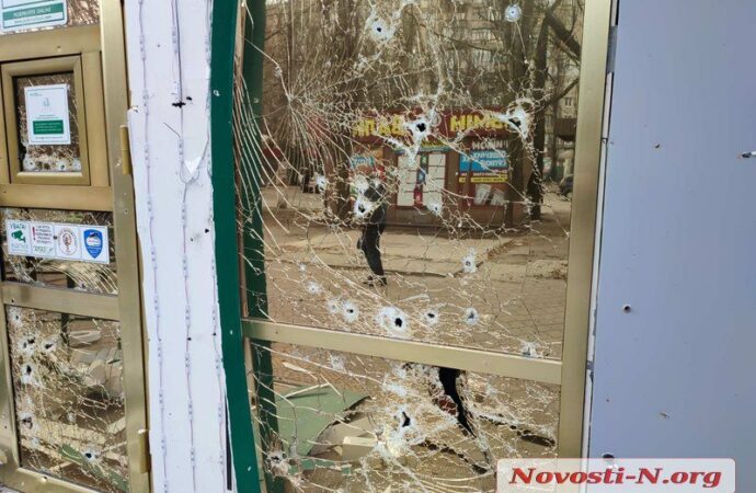 Жилые кварталы Николаева обстреляли ракетами: есть убитые и раненые