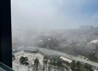 Часть Одессы окутал странный туман