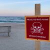 Три причины, по которым опасно находиться на одесских пляжах
