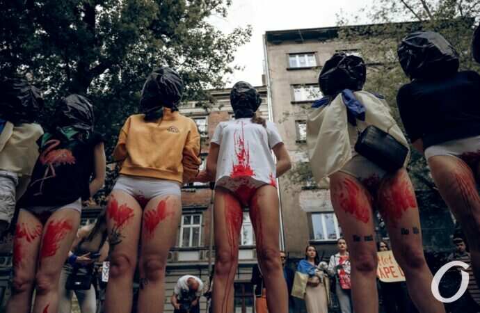 Акция у посольства рф в Кракове26