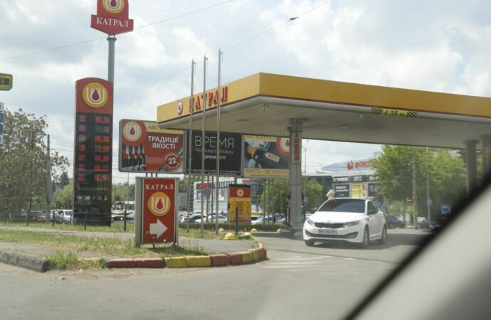 дефицит топлива на заправках