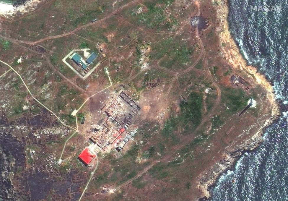 Остров Змеиный, спутниковый снимок2