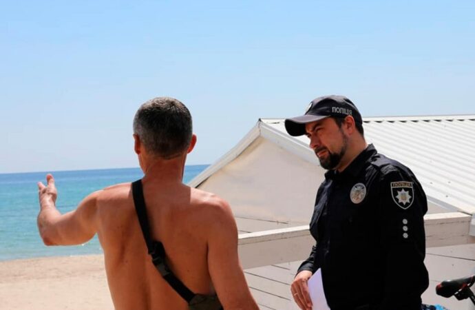 На одеських пляжах можна буде купатися – у поліції розповіли, де