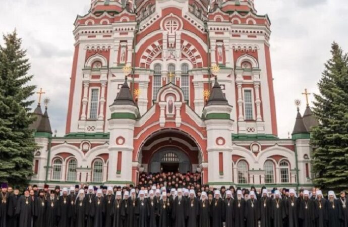 УПЦ заявила о независимости от москвы и осудила вторжение россии