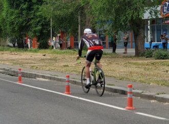 Як у Одесі на Фонтані комунальники велосипедистів убезпечили? (фото)