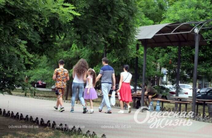 Александровский проспект, лето 2022-15