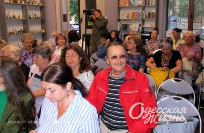 Концерт во Всемирном клубе одесситов12