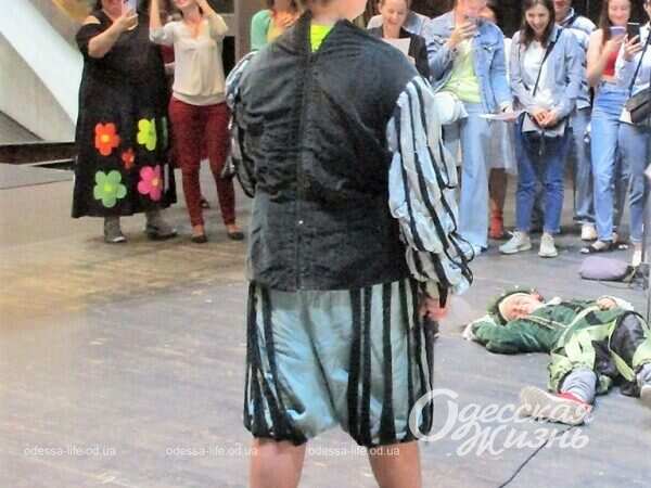 Музкомедия, зрители