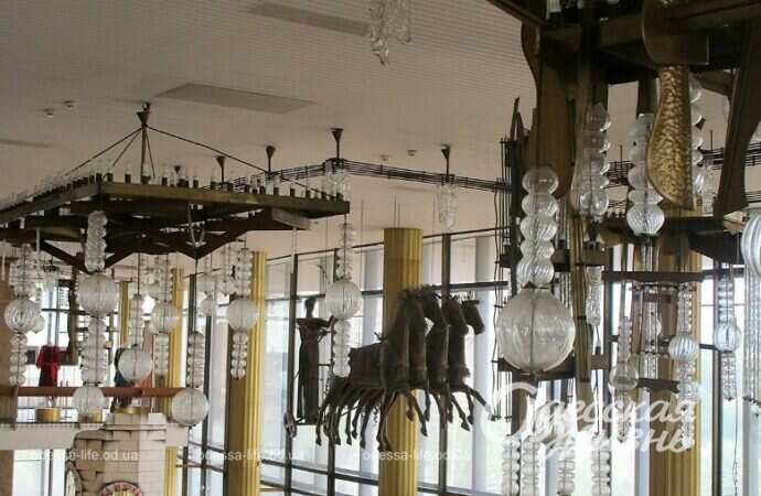 Музкомедия, фойе